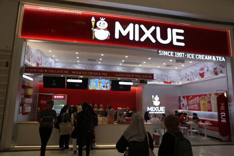 Mixue Ice Cream and Tea