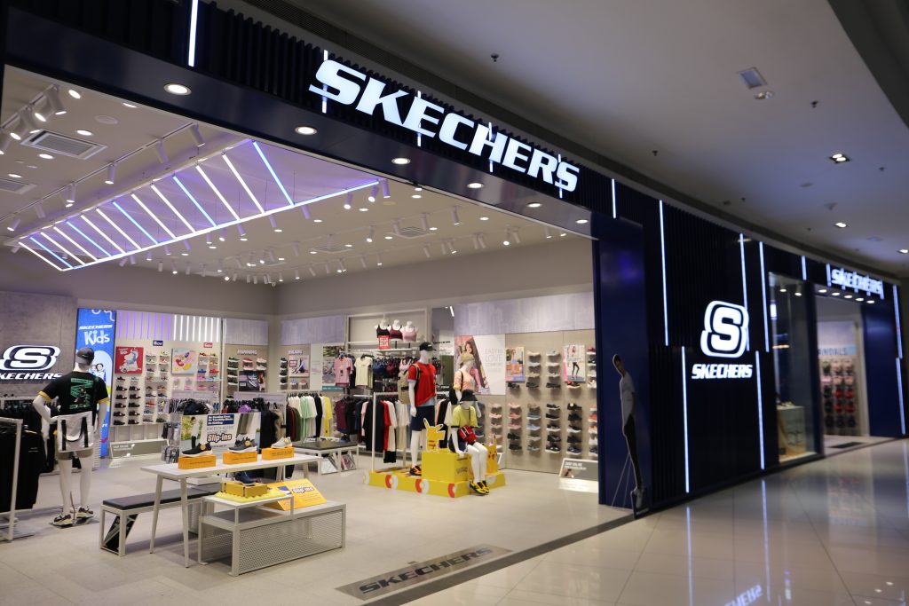 Skechers