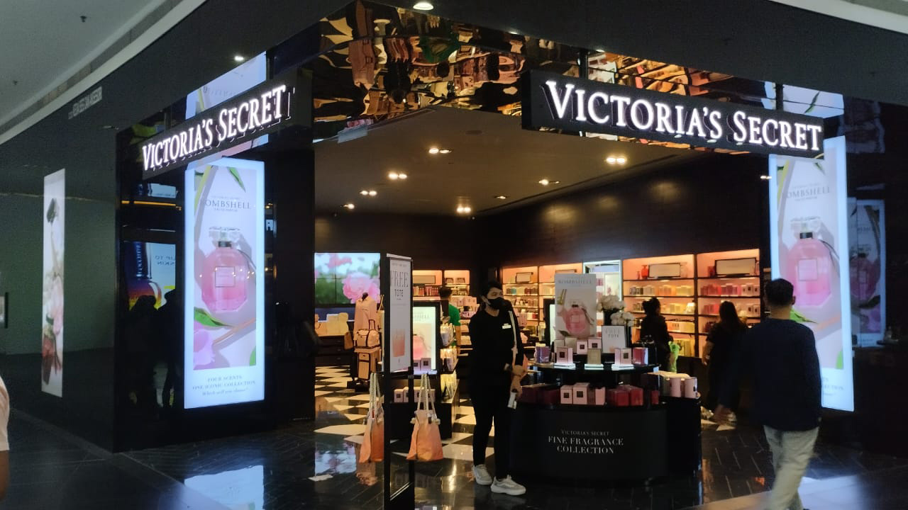 VICTORIA SECRET
