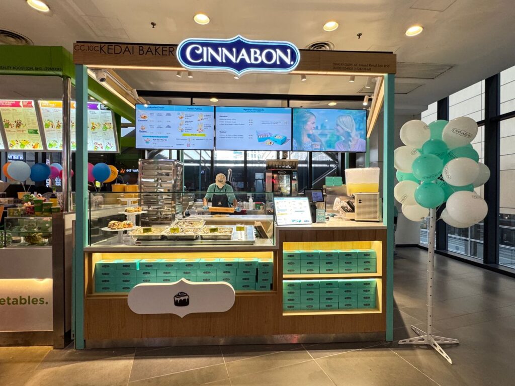  Cinnabon